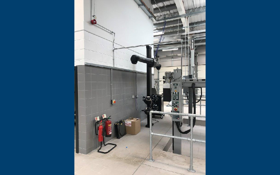 Hunter wheel alignment equipment installed by CCS Garage Equipment for Renault’s workshop in Stockport