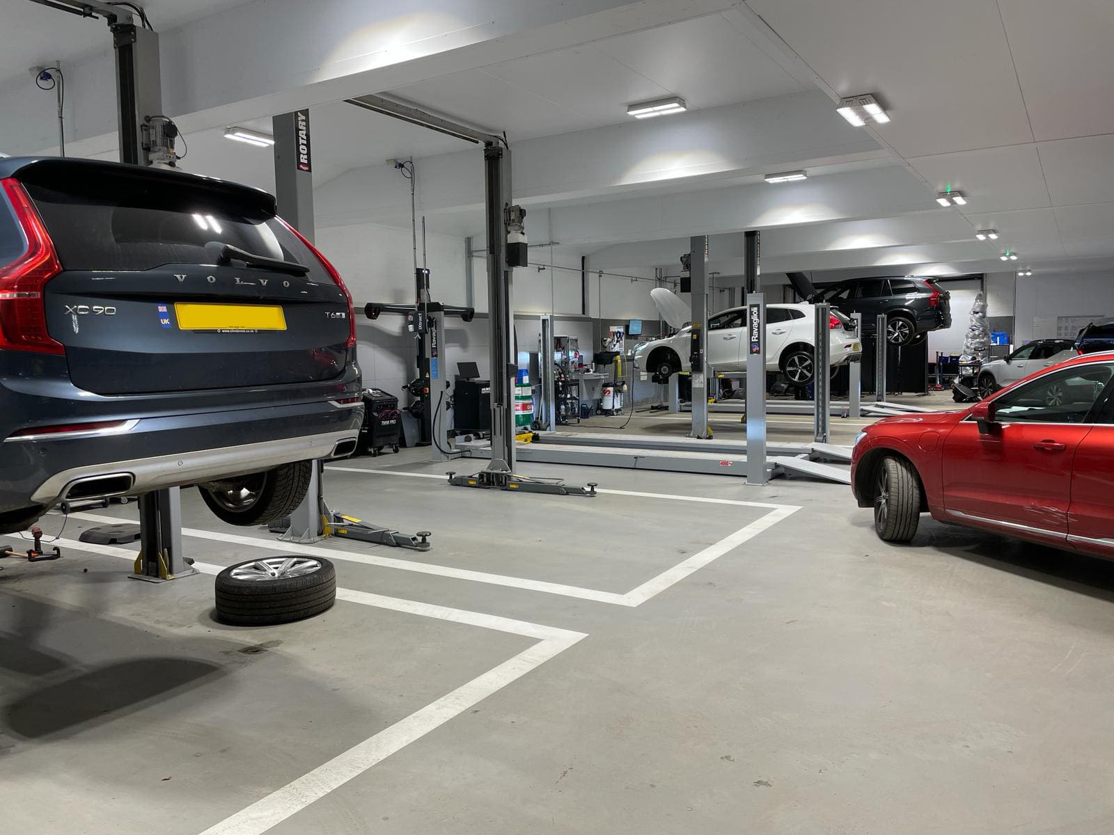 Volvo Huddersfield - Upgraded Compressed Air Lubrication and LEV 