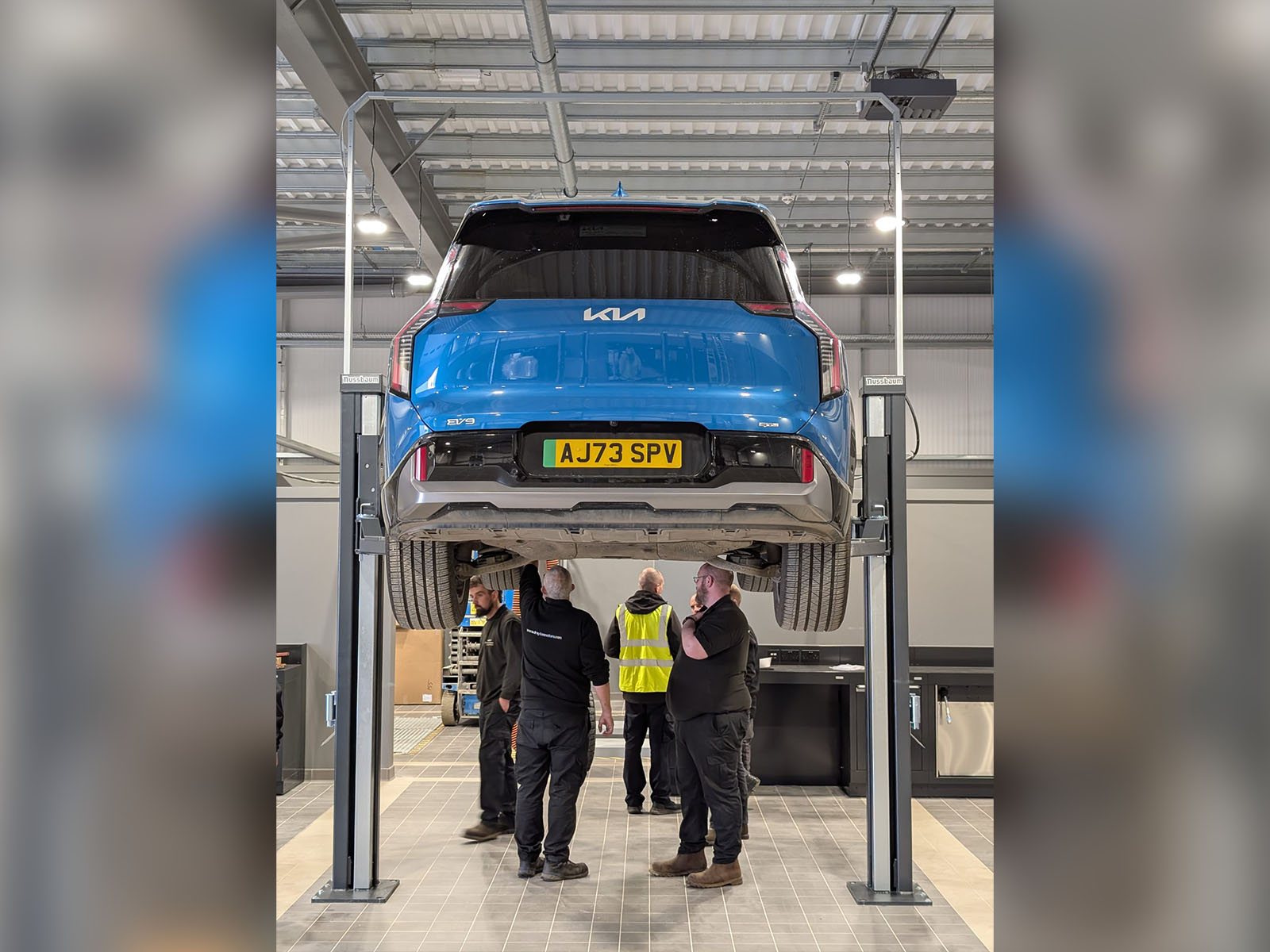 Full Nussbaum smart lift training provided to Drayton Kia by CCS